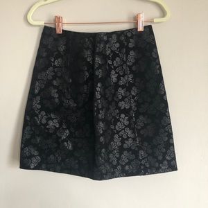 MaXima-Wilson’s leather mini skirt